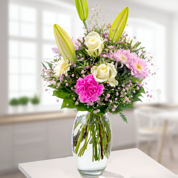 Blumenstrauß Blumenstrauß Glücksmoment mit Vase & Ferrero Raffaello Main2